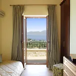 Вилла Melanthi Corfu *