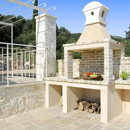 Melanthi Corfu * Kasziópi