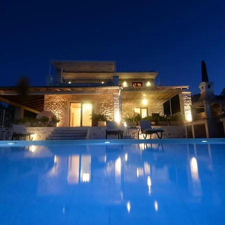 Melanthi Corfu Κασσιόπη